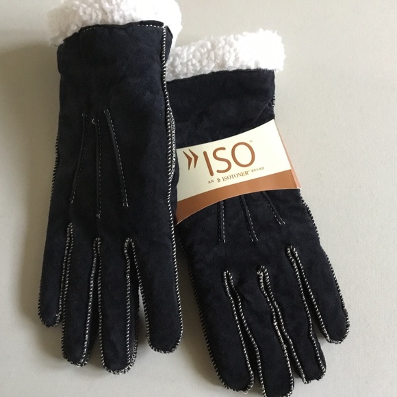 isotoner Accessories - Iosotoner brand new gloves